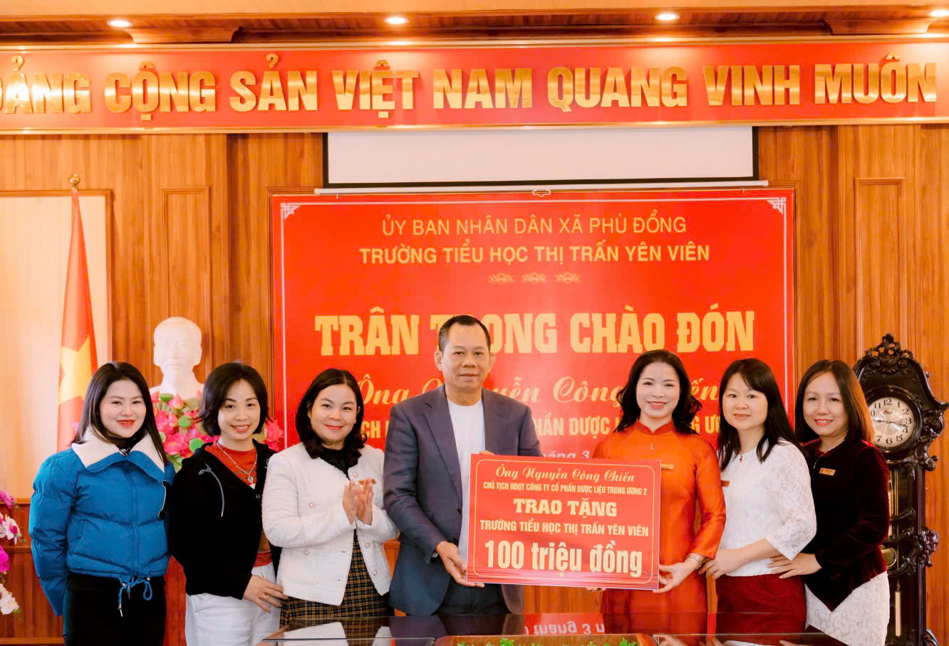 Công ty Cổ phần Dược liệu Trung Ương 2 tặng 150 triệu đồng xây sân chơi, lập quỹ học bổng cho học sinh: Thắp lên hi vọng từ tinh thần thiện nguyện